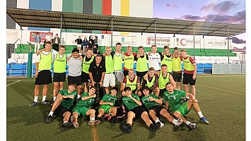 Fútbol con los daneses